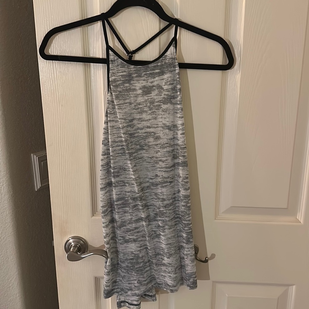 Nike Dri-Fit tank top - light gray (size medium)